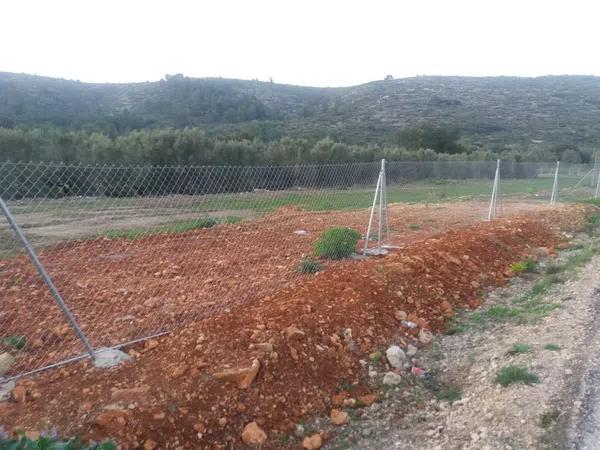 Terreno en Alcalalí