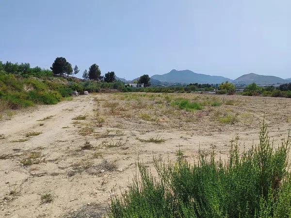 Terreno en plaza Poligono 45, 52