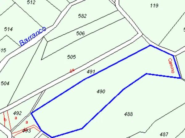 Terreno en Poligono 1, 490