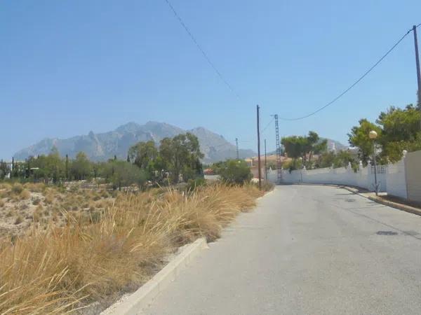 Terreno en Carrasqueta, 111