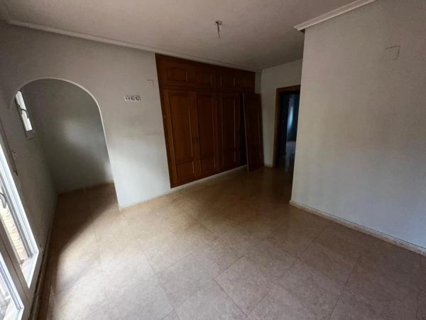 Chalet adosado en avenida Exma.Diput.Prov.de Ali, 108