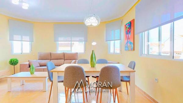 Casa independiente en calle la Casa Grande