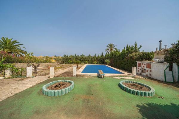 Casa independiente en calle Estocolmo, 9