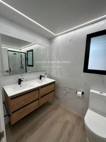 Ático en calle Onil