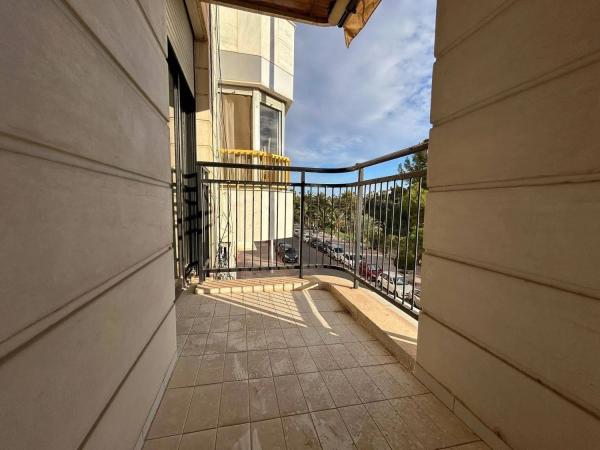 Piso en avenida de la Comunitat Valenciana