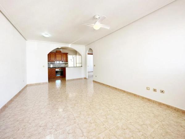 Casa independiente en calle Barbero de Sevilla s/n