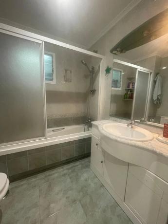 Piso en calle Cortés Valencianas