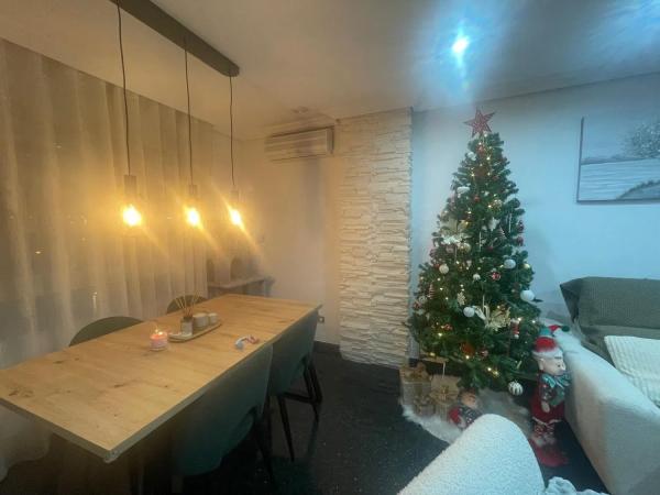 Piso en calle Cortés Valencianas