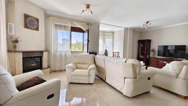 Casa independiente en calle de los Almendros, 33