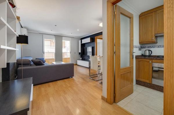 Piso en calle José Martínez Ruiz Azorín, 136