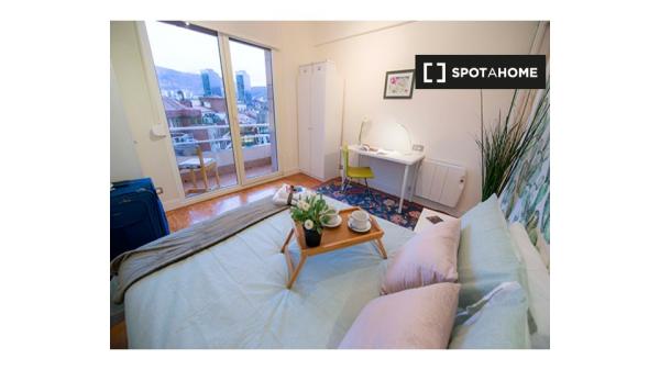 Zimmer zu vermieten in 3-Zimmer-Wohnung in Castaños, Bilbao