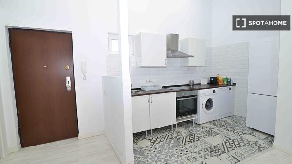 Room in shared apartment in Santander