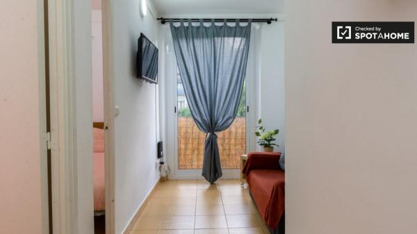 Alquiler de habitaciones en acogedor apartamento de 2 dormitorios en El Born - Stud