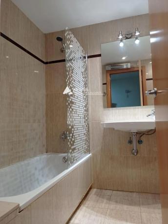 Piso en calle l'Aguila