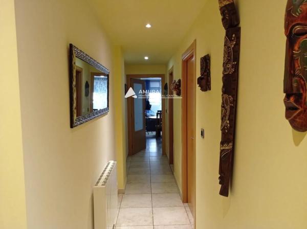 Piso en calle l'Aguila