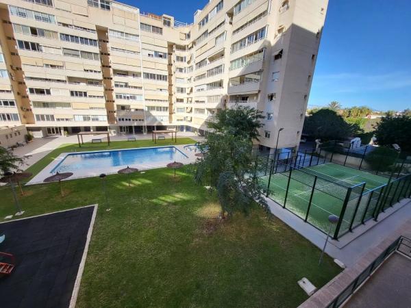 Piso en avenida Esportista Miriam Blasco, 18