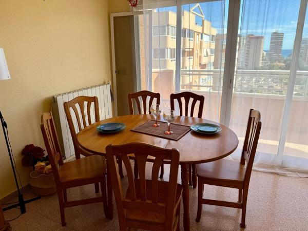 Piso en avenida Países Escandinavos, 16