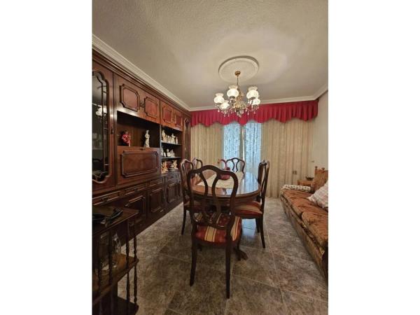 Piso en calle Valle Inclán