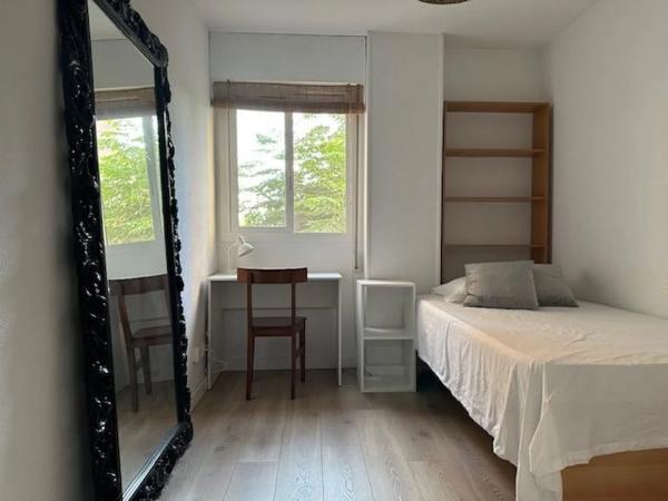 Piso en avenida Doctor Rico, 6