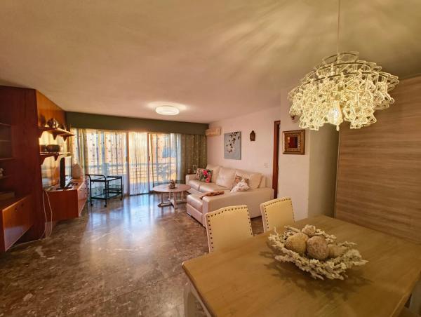 Piso en avenida de la Costa Blanca, 22