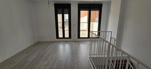 Dúplex en Barrio Alipark