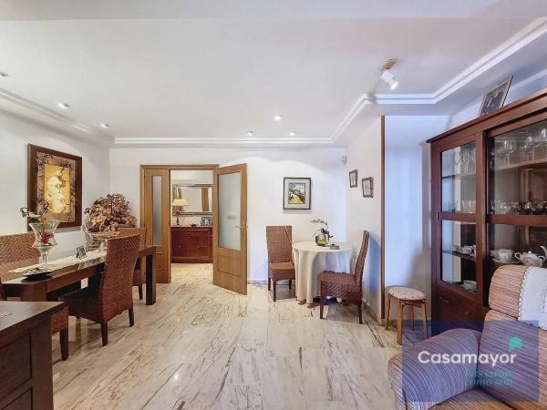 Piso en calle General Lacy, 12