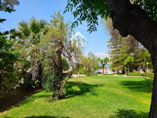 Piso en Barrio Cabo de las Huertas