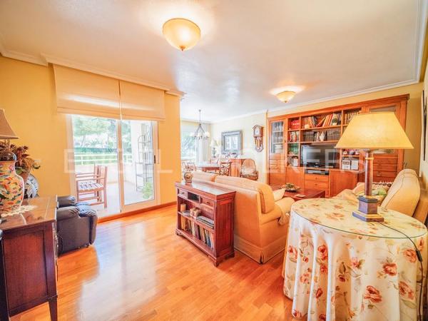 Piso en calle Arpón