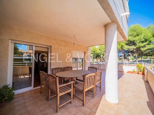 Piso en calle Arpón