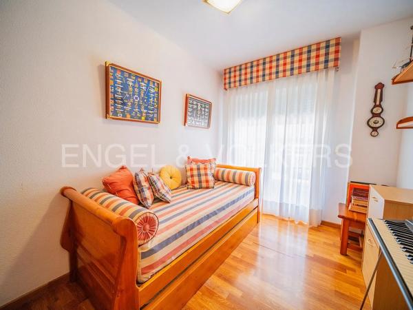 Piso en calle Arpón