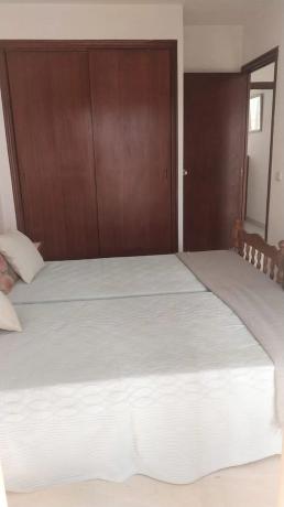 Piso en avenida Juan Fuster Zaragoza, 17