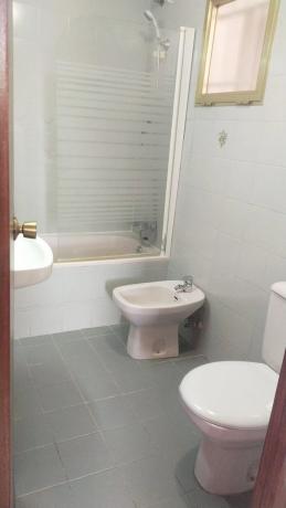 Piso en avenida Juan Fuster Zaragoza, 17