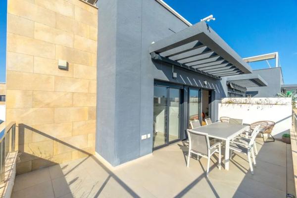 Ático en Barrio Playa Flamenca