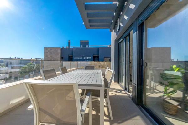 Ático en Barrio Playa Flamenca