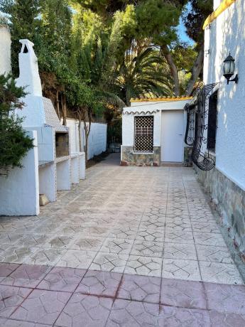 Casa independiente en calle Carabela, 168