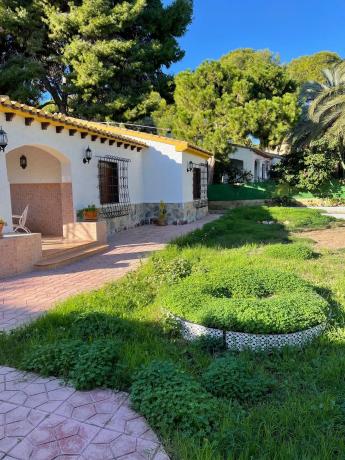 Casa independiente en calle Carabela, 168
