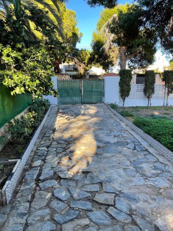 Casa independiente en calle Carabela, 168