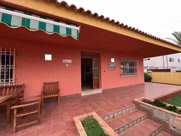 Casa independiente en calle Catalejo, 21