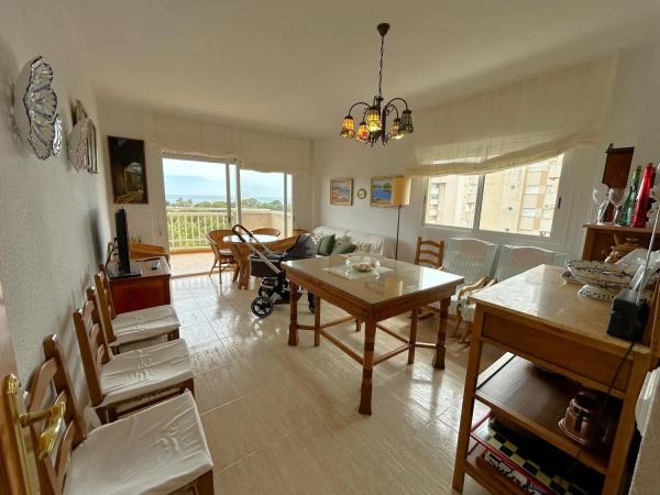 Piso en Barrio Campoamor