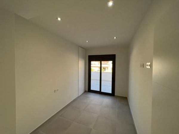 Casa independiente en calle Canela, 1