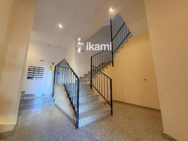 Piso en plaza del Calvario