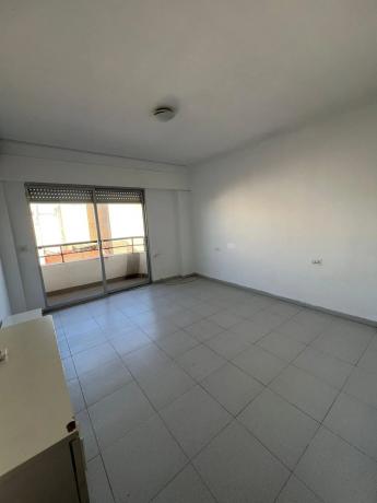 Piso en plaza Miguel Hernández, 6