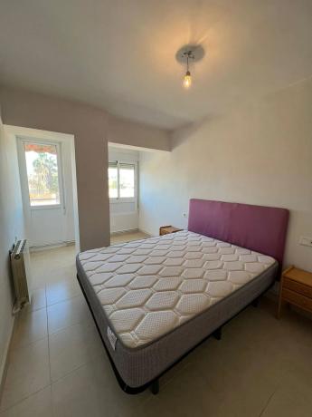 Piso en avenida Alfredo Nobel, 149 -145