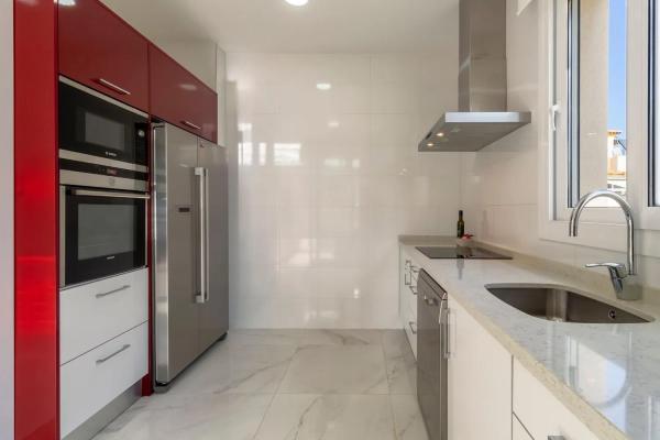 Casa independiente en calle Fischer