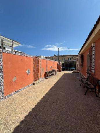 Casa independiente en calle Iradier Bal