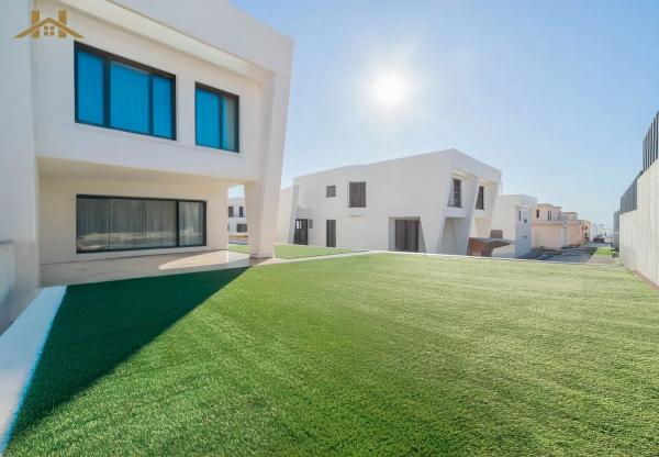 Chalet pareado en venta en calle Helsinki, 1