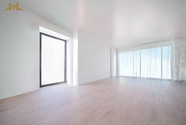 Chalet pareado en venta en calle Helsinki, 1