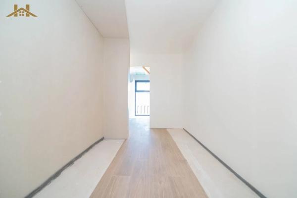 Chalet pareado en venta en calle Helsinki, 1