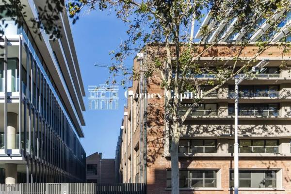 Dúplex en venta en avenida Icaria, 213