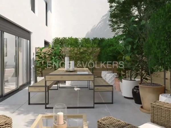 Dúplex en venta en Orient, 48